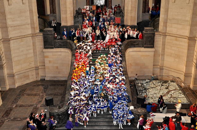 Session2012  145.jpg